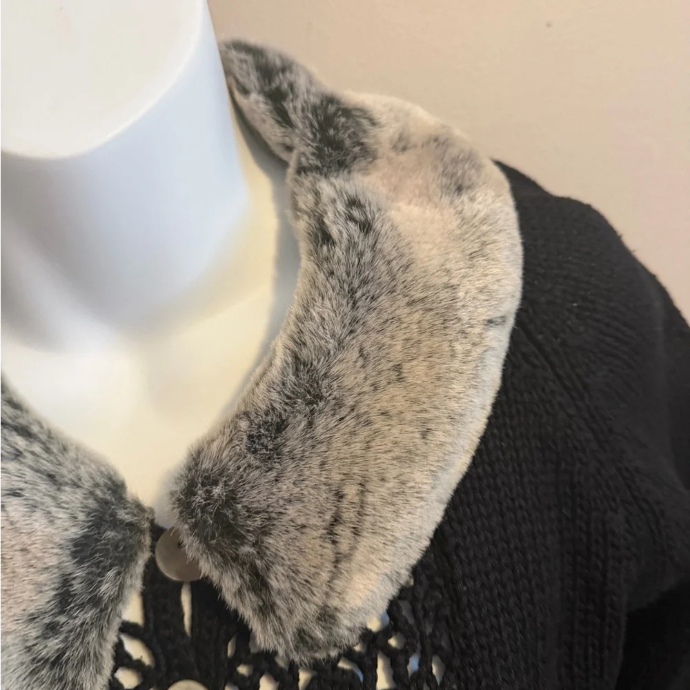 Vintage April Cornell crochet cardigan open knit rosettes cottage core witchy S - Picture 3 of 6